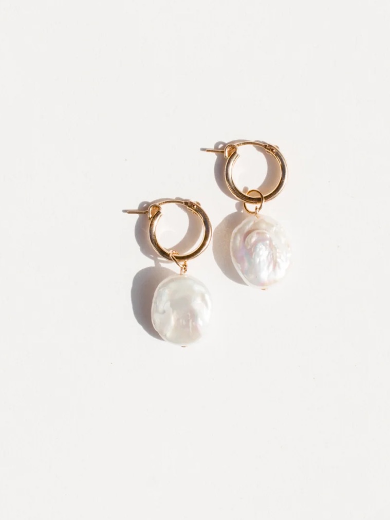 Nwt Our Spare Change Isla Pearl Earrings With 18k Gold Posts And Dustbag
